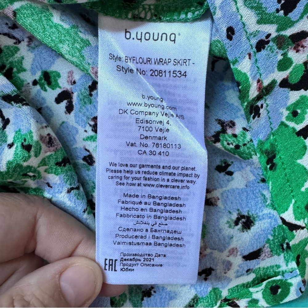 B Young Womens Floral Wrap Midi Skirt Size 40 Green Sustainable Preppy Work NWT - Picture 7 of 8